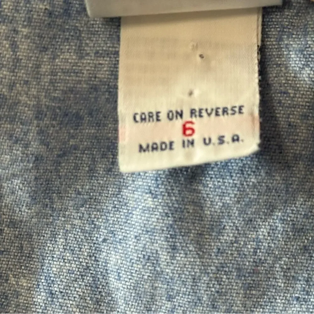 Oshkosh B’Gosh Vintage Girls Size 6 Light Blue Cotton Denim Button Front Dress